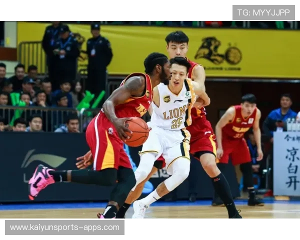 新疆队58分大胜四川 防守强度限制对手得分个位数